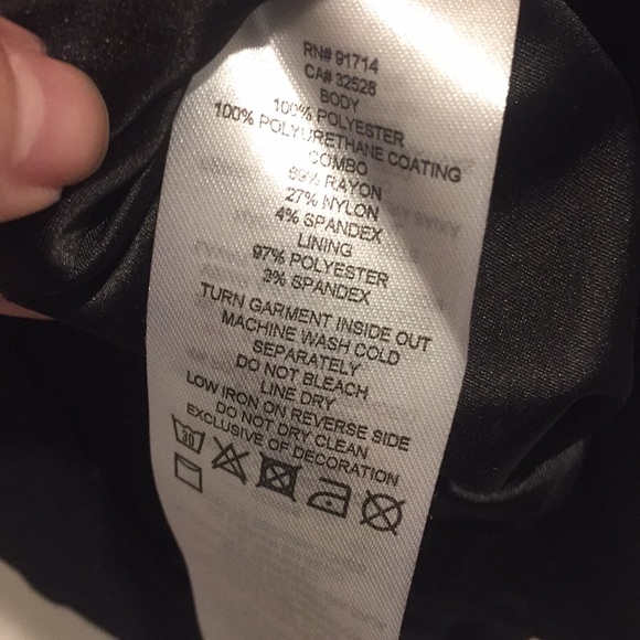 GUC A|X faux leather top with adjustable zipper - Picture 3 of 8